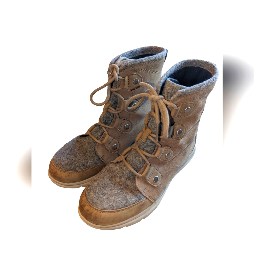 Sorel Tan Lace-Up Wool-Panel Ankle Boots